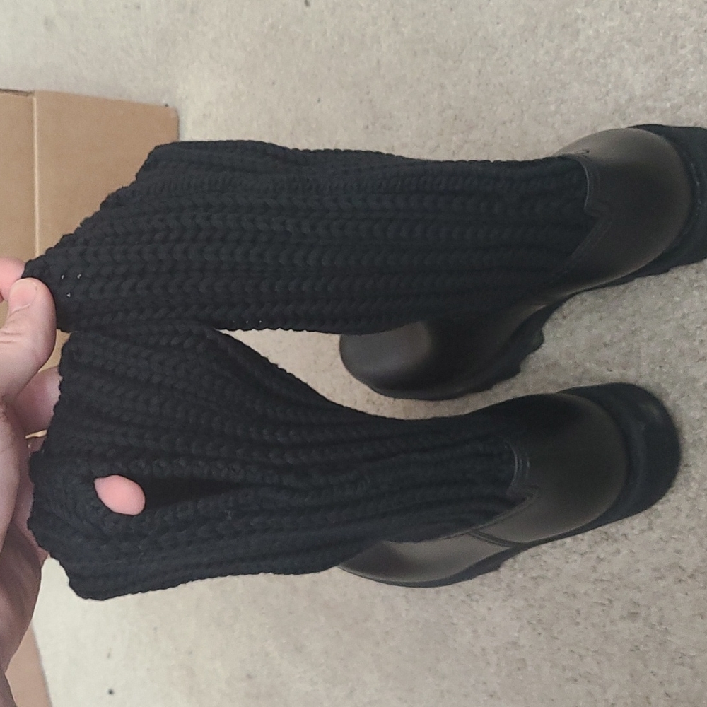 Moncler Ribbed Rubber Boots - Picture 6 of 12